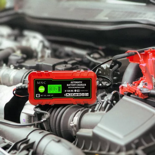 MNC 55784D Autós akkumulátor töltő - 230 V - 2 A / 4 A - automata