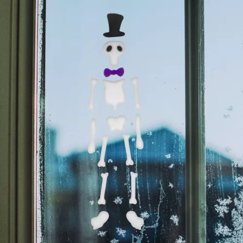 Family 58107M Színes gél ablakdekor - csontváz - 46 x 12 cm