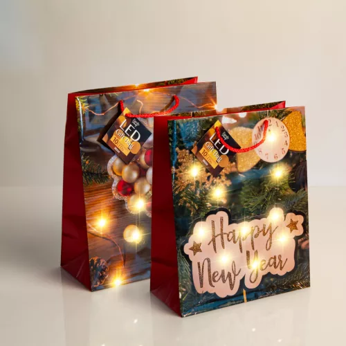 Family 58324 Ajándéktasak - 10 melegfehér LED, papír - 265 x 127 x 330 mm - 2 féle / csomag - 12 db / csomag