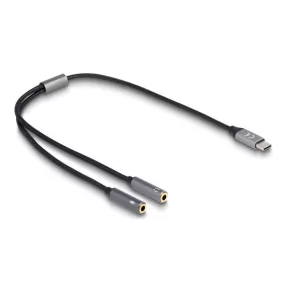   Delock Fejhallgató adapter USB Type-C  apa DAC 24 Bit / 96 kHz Hi-Res - 2 db. 3,5 mm-es, 3 tűs sztereo jack anya (DL-66616)