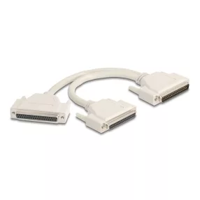   Delock Y osztott kábeles adapter D-Sub 37 tűs apa - 2 x D-Sub 37 tűs anya csavarokkal 30 cm (DL-67161)
