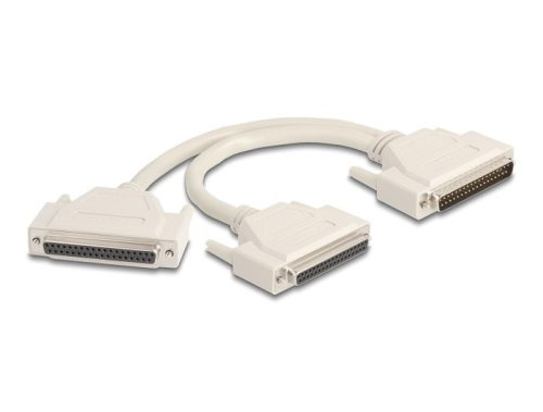 Delock Y osztott kábeles adapter D-Sub 37 tűs apa - 2 x D-Sub 37 tűs anya csavarokkal 30 cm