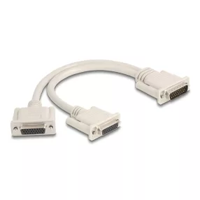   Delock Y osztott kábeles adapter D-Sub HD 26 tűs apa - 2 x D-Sub HD 26 tűs anya csavarokkal 30 cm (DL-67171)