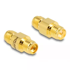   Delock Adapter, RP-SMA csatlakozóhüvely apa SMA csatlakozóhüvely (DL-90085)