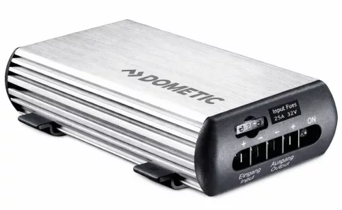 Dometic PerfectCharge DCDC 24 feszültségátalakító 24A, 24V-ról 12V-ra (DOM-698-999)