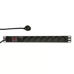   Logilink 19 "PDU 7 x CEE7 / 3 aljzat, túlfeszültség-védelemmel és kapcsolóval (PDU7C01)