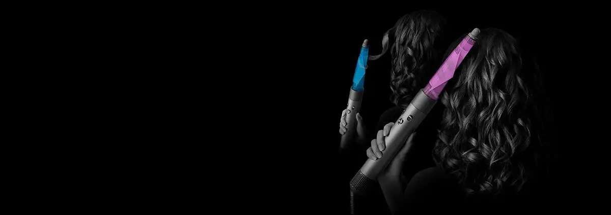 Egyforma göndör fürtök